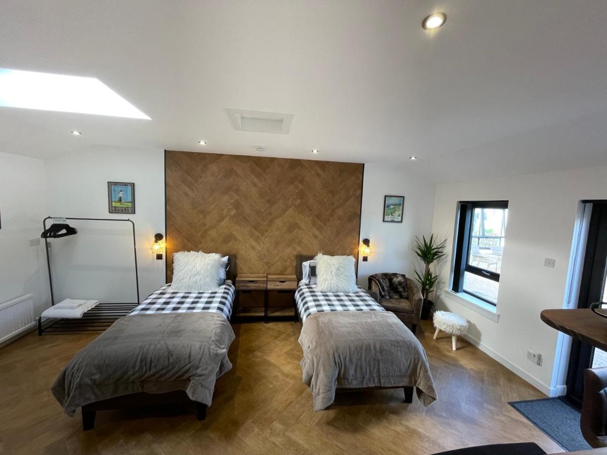 Golfers Dream Guest Suite With Onsite Golf Studio Available For Booking By Guests Strathkinness Buitenkant foto